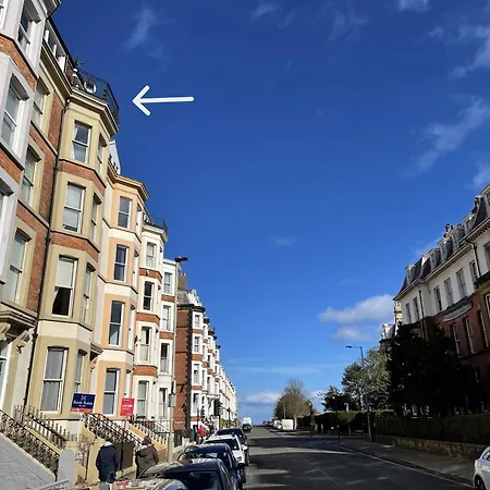 Superb Penthouse With Balcony, Lift, Parking, Views Apartamento *