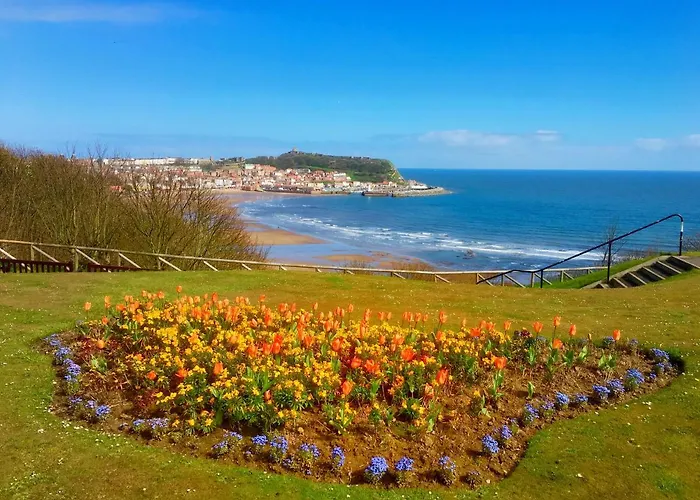 Superb Penthouse With Balcony, Lift, Parking, Views Daire