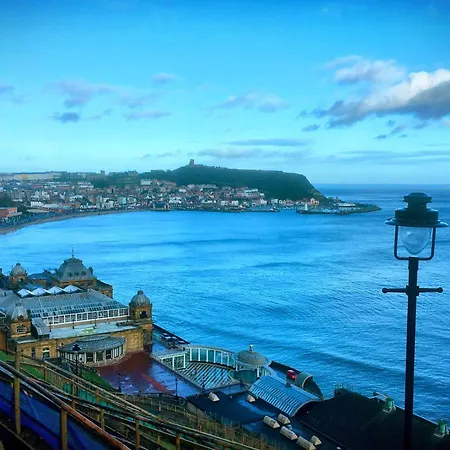 Superb Penthouse With Balcony, Lift, Parking, Views *